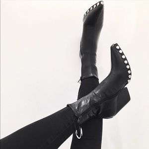 Jeffery Campbell Walton- STR Boot
